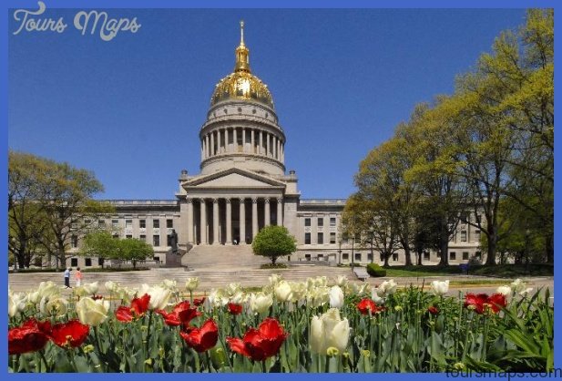west virginia travel destinations  10 West Virginia Travel Destinations