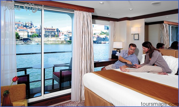 staying in touch for cruise travel 4 STAYING IN TOUCH FOR CRUISE TRAVEL