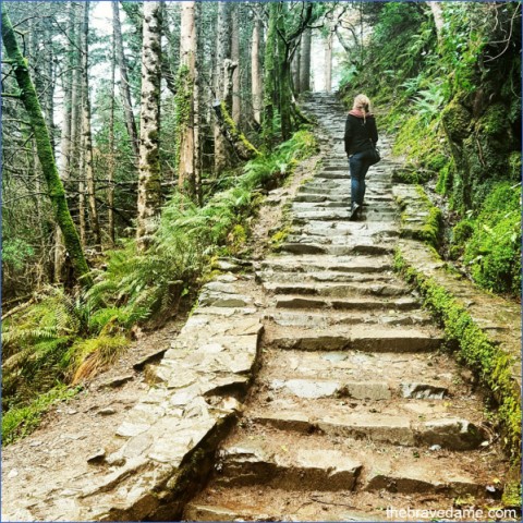 killarney national park 1080x1080 WHAT, YOU NEED TO KNOW ABOUT SOLO TRAVEL
