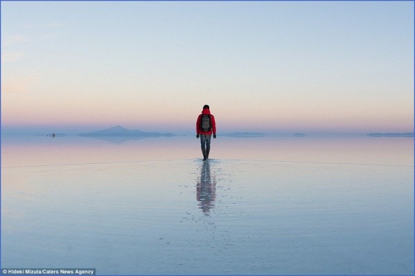bolivia salt flats salar de uyuni worlds largest mirror 8 Bolivia Salt Flats   Salar de Uyuni Worlds Largest Mirror