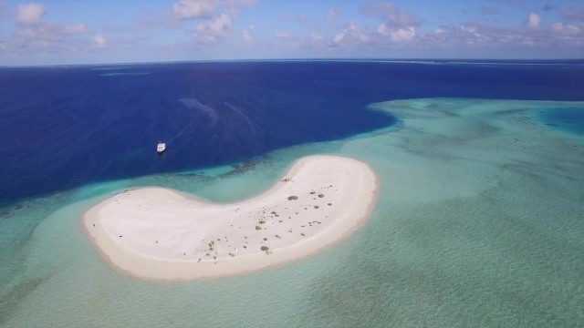 exotic private maldives island 38 EXOTIC PRIVATE MALDIVES ISLAND