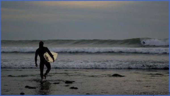 a surfers guide to ventura county coast 2 A Surfers Guide to Ventura County Coast