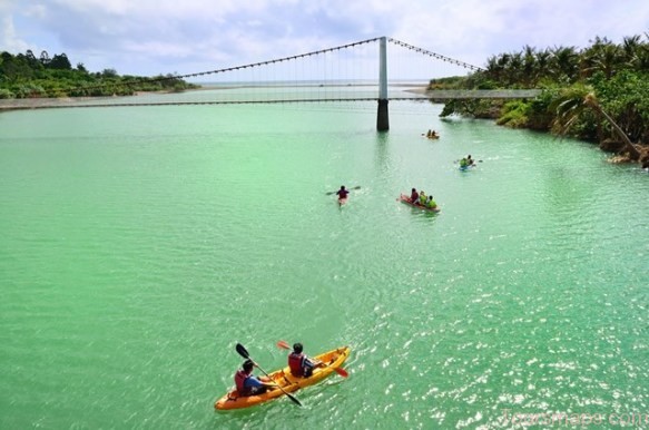 Boats and Bridge at Kenting National Park, Taiwan