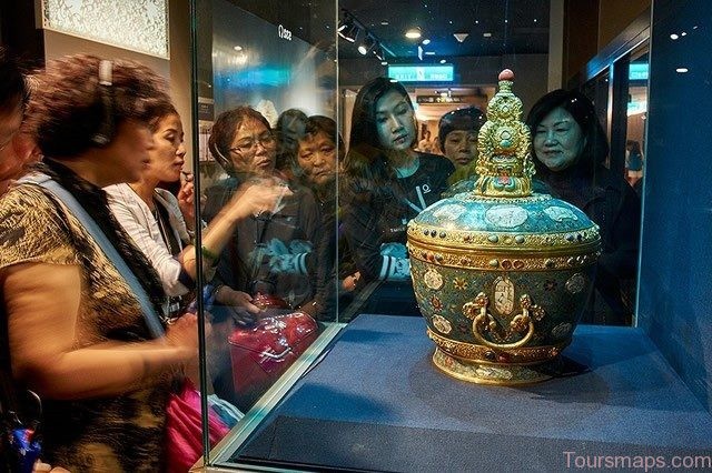 Inside the National Palace Museum in Taipei