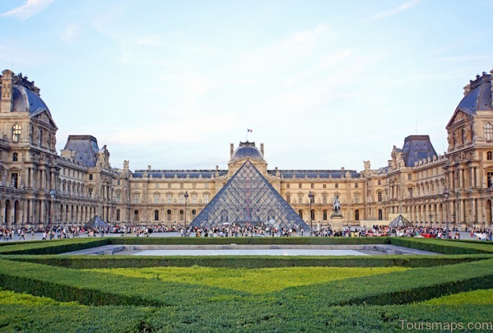 Louvre