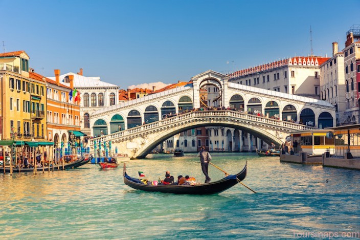 Rialto Bridge