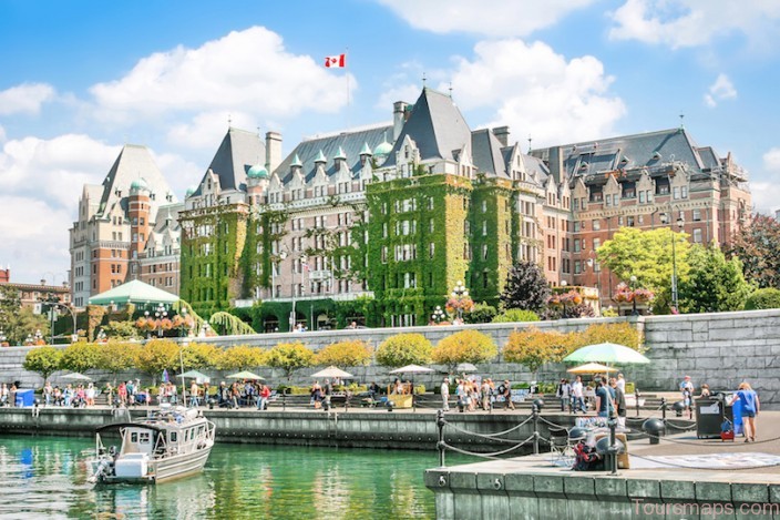 %name 10 Top Tourist Attractions in Canada