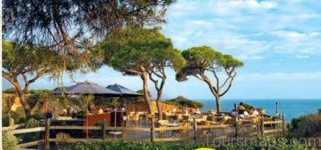 pine cliffs algarve portugal as relaxing ways to arrive at the beach go 1