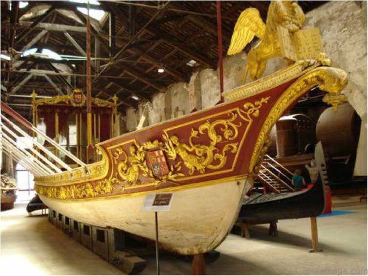 venice maps tourist attractions streets subway best places in venice to visit word image