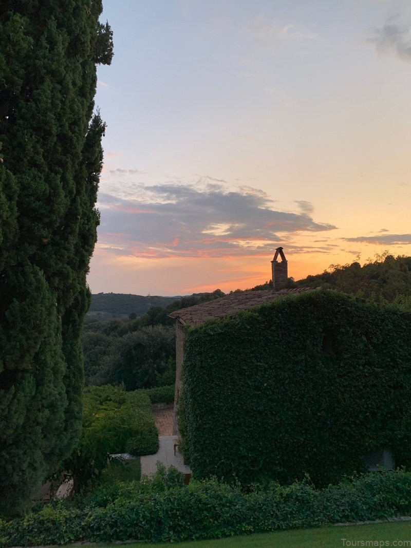 honeymoon in castello di vicarello tuscany italy 4