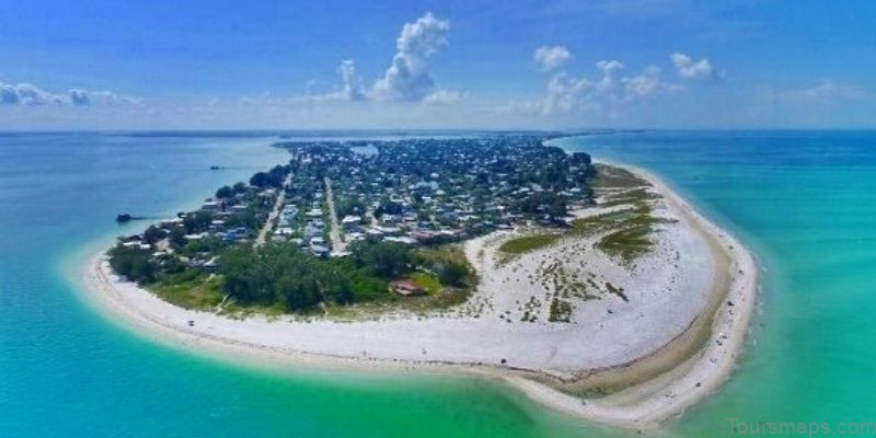 top 10 underrated american beach destinations 6 Top 10 Underrated American Beach Destinations