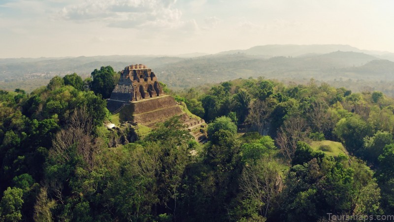 belize travel guide the most beautiful and unique island on earth 11