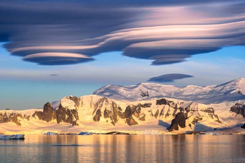 the ultimate antarctica travel guide to scenery wildlife and history 10