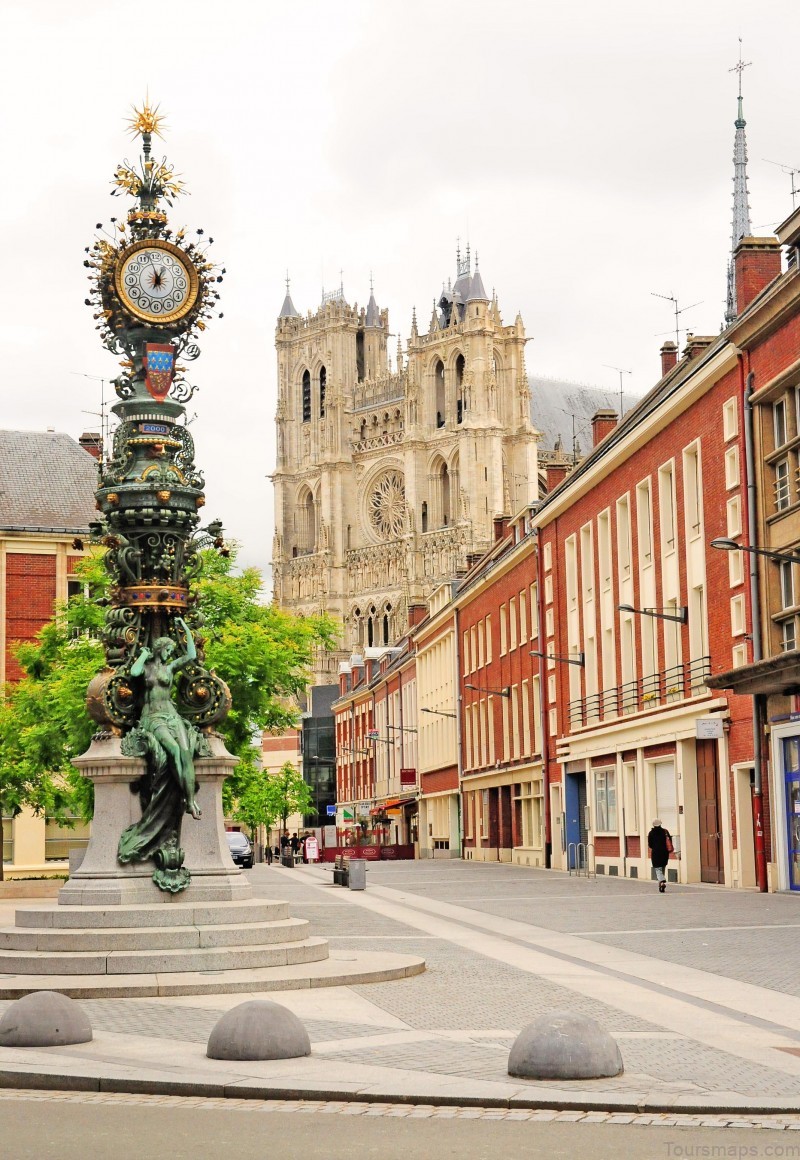 map of amiens a cruising tourists guide 7