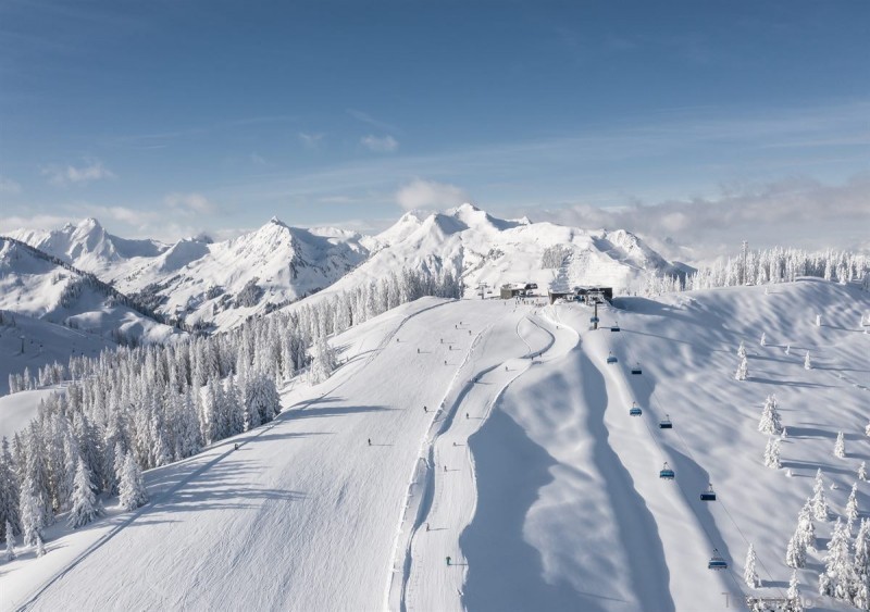 saalbach travel guide for winter and summer 8