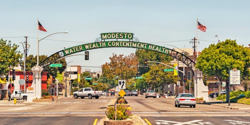 the modesto travel guide for tourists 11