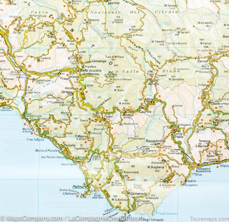 cosenza travel guide for tourists map of cosenza 1