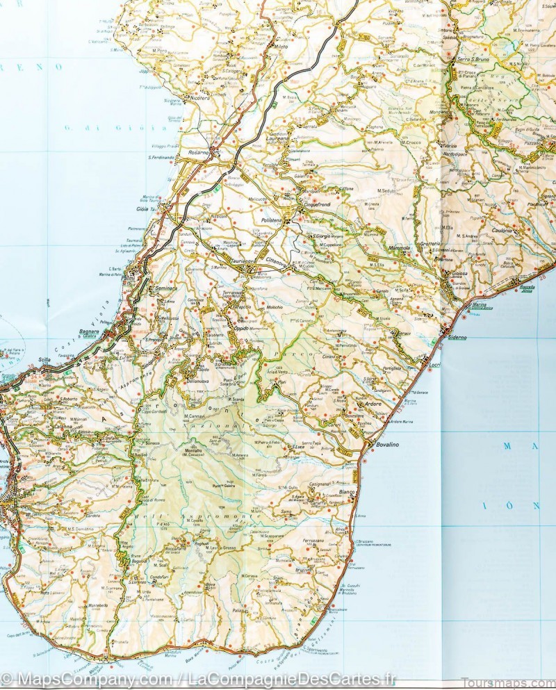 cosenza travel guide for tourists map of cosenza 2