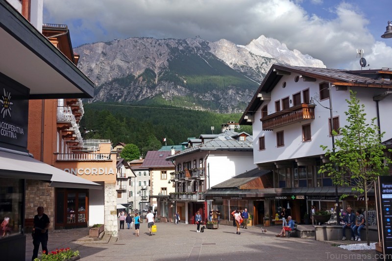 map of cortina dampezzo italy a travel guide for tourists and expats 7
